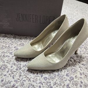 Jennifer Lopez Glittering Gold Heels